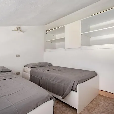 Bright Little With A Sea View Apartment Costa Paradiso
