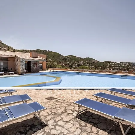 Bright Little With A Sea View Costa Paradiso